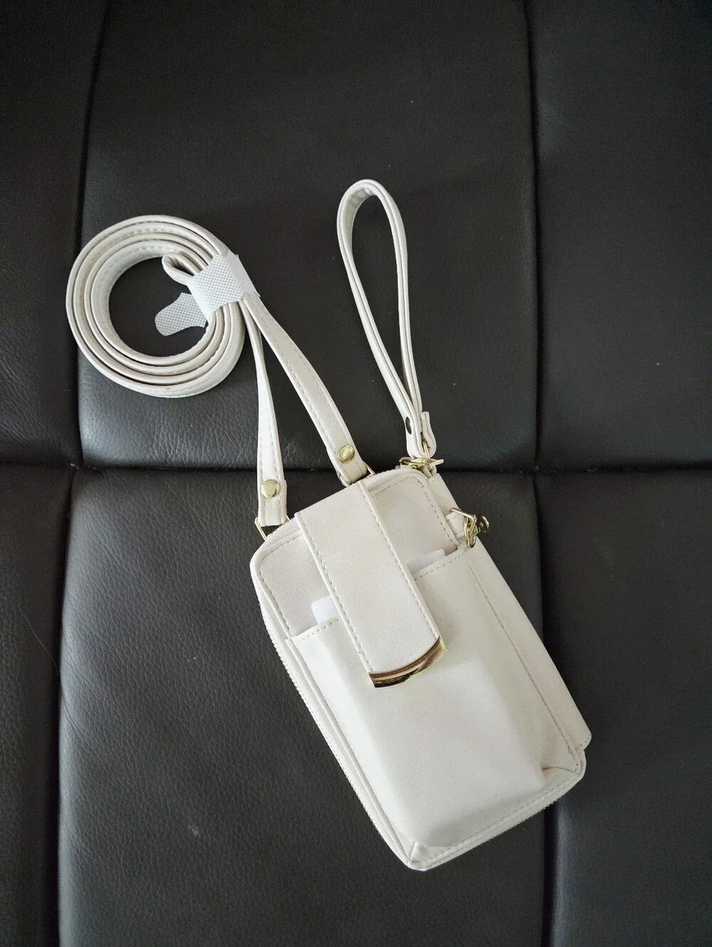 Brand new cell phone wallet wristlet/shoulder bag